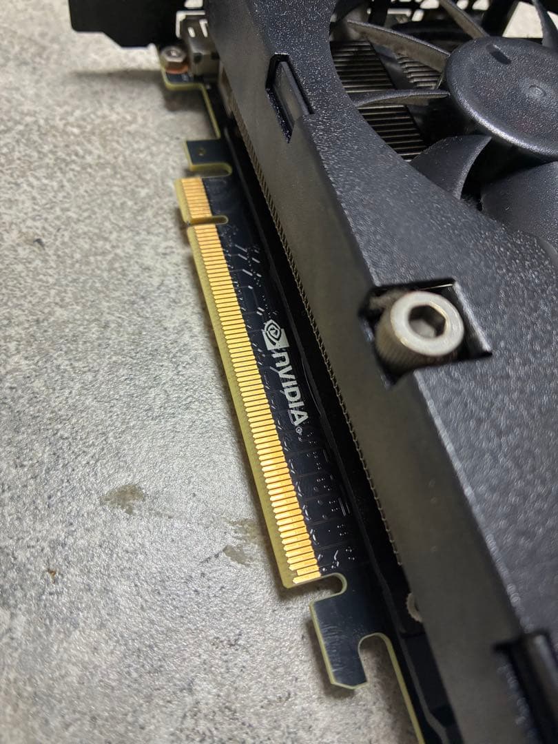 elsa nvidia geforce gtx980ti 6gbメモリ