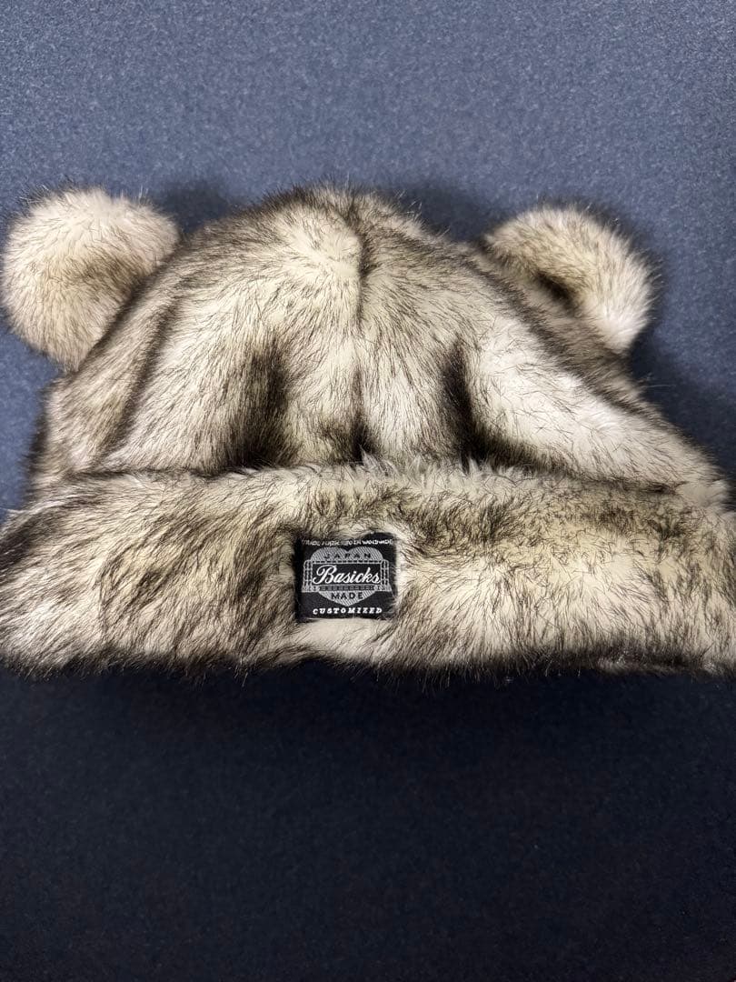 BASICKS×NUBIAN BEAR BEANIE川村壱馬着用