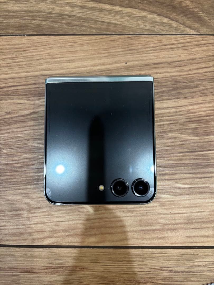 Galaxy Z Flip5 SC-54D 本体　国内産純正　SIMフリー