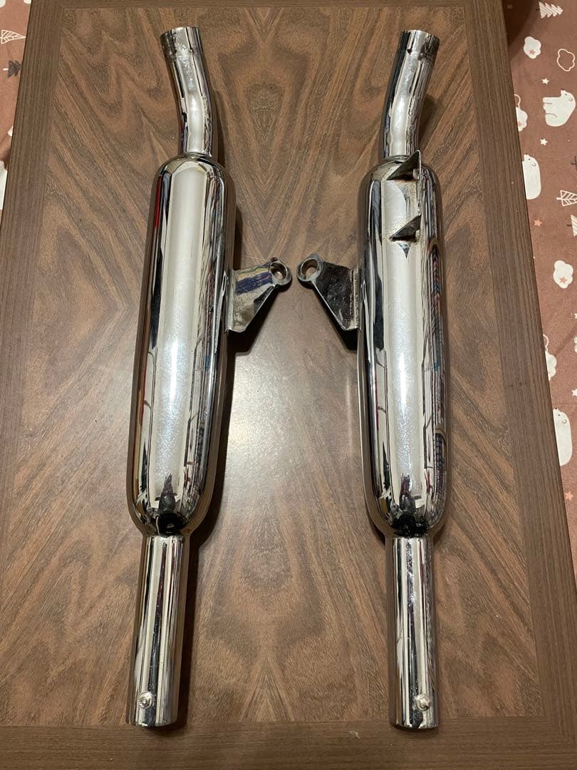 トライアンフ　ボンネビルT100 大和ステンレス　スリップオンマフラー