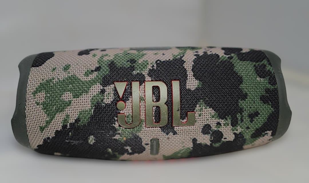 JBL Charge5防水使用ブルートゥーススピーカー40W送料込匿名配送値下げ