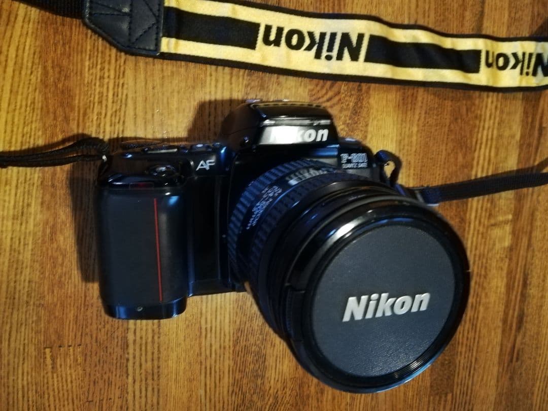 【ジャンク】Nikon  F - 601  QUARTZ  DATE