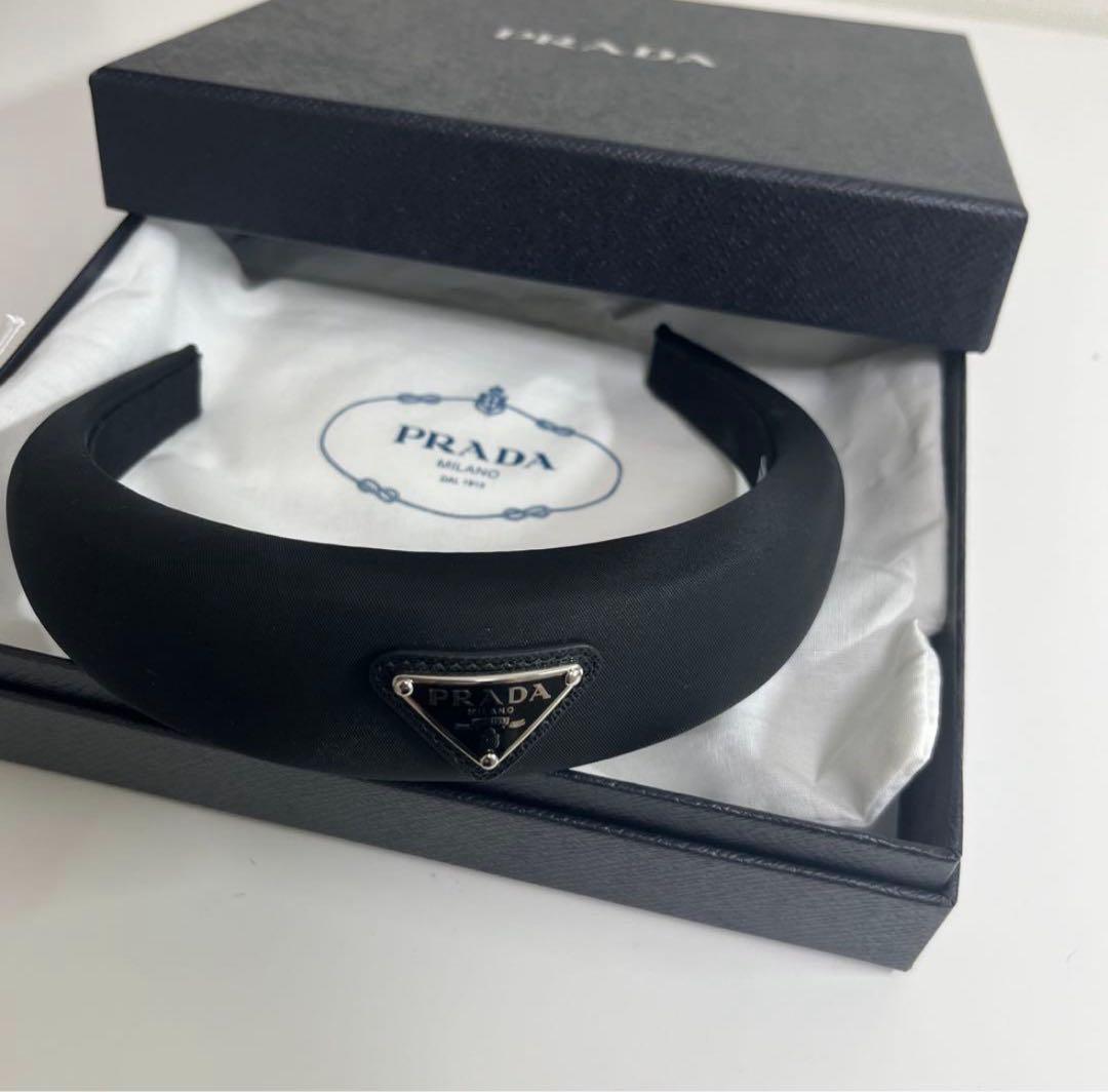 PRADA カチューシャ 黒