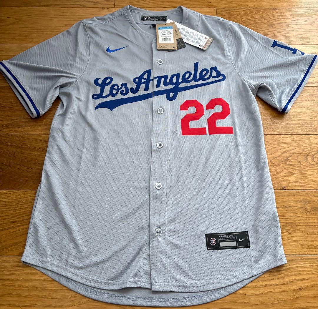【新品タグ付き】ドジャース　カーショウ　ユニフォーム