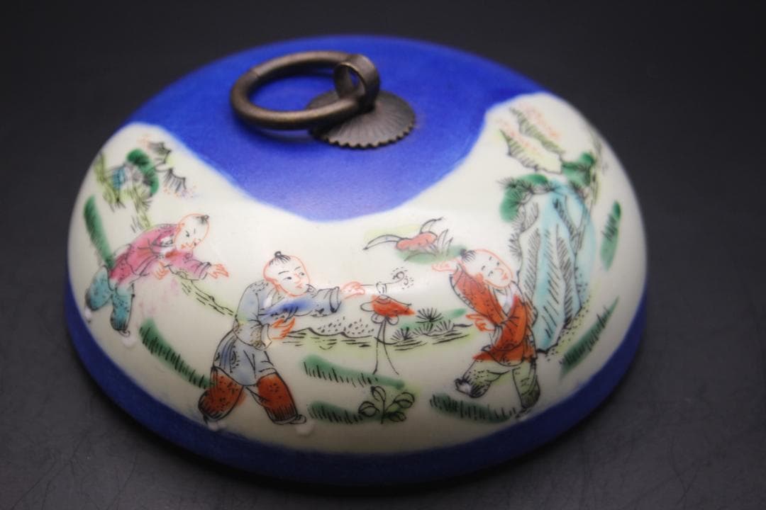 cckoy57835　中国美術品　大清同治年製　蓝釉人物粉彩茶壺　茶缶？