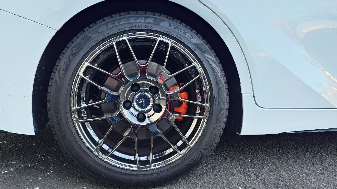 LEXUS IS500用 スタッドレスタイヤホイール付235/45/R18