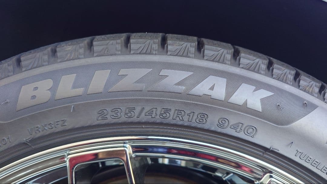 LEXUS IS500用 スタッドレスタイヤホイール付235/45/R18