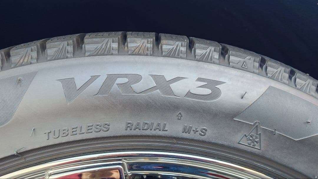 LEXUS IS500用 スタッドレスタイヤホイール付235/45/R18
