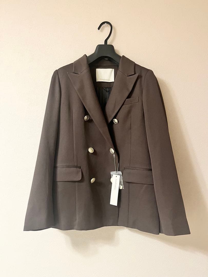秋新作Andemiu定評のキンボタンジャケット 新色ダークブラウン