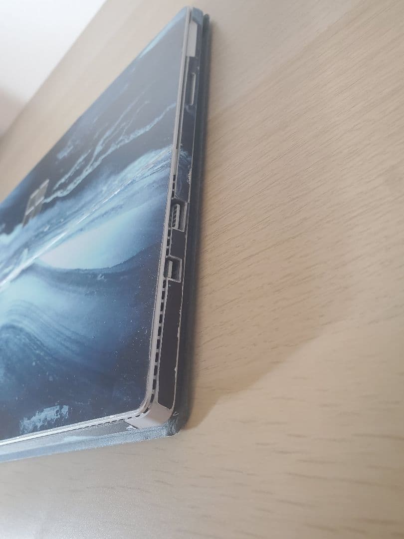 Surface Pro4 [Corei7 ／16GB／SSD256GB]