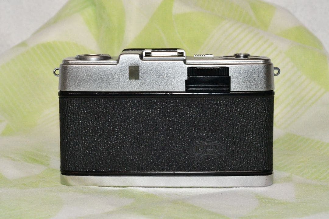 《動作品》OLYMPUS PEN S a394