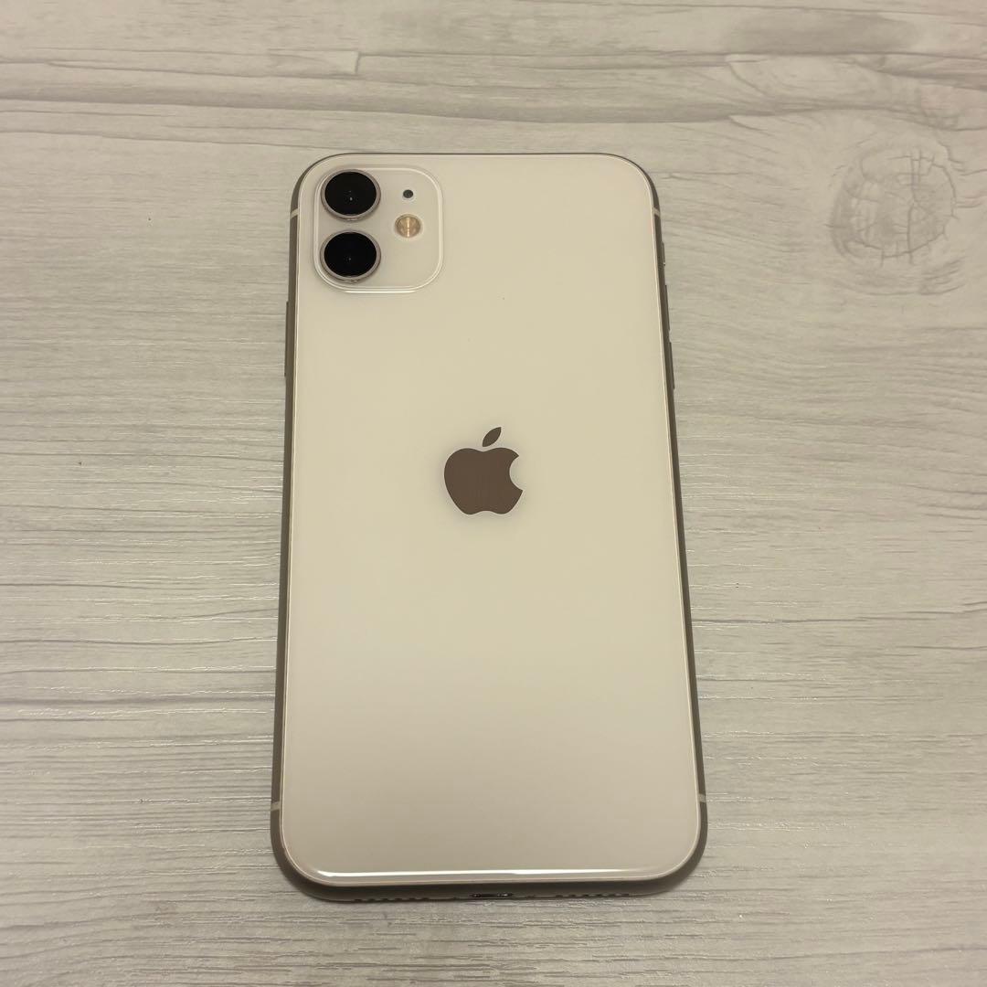 iPhone11 128GB ホワイト 画面ヒビあり 中古品