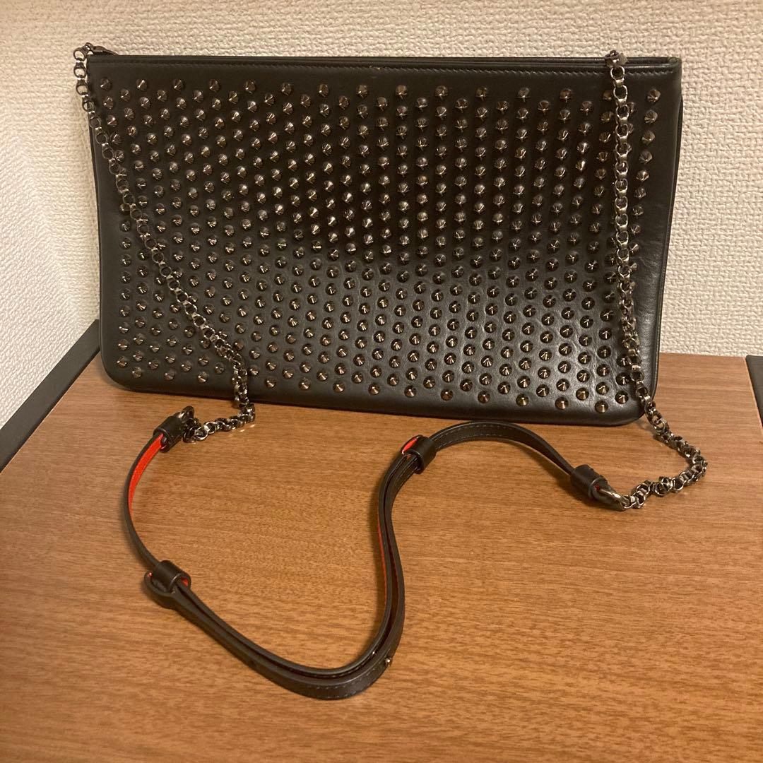 Christian Louboutin スタッズクラッチバッグ