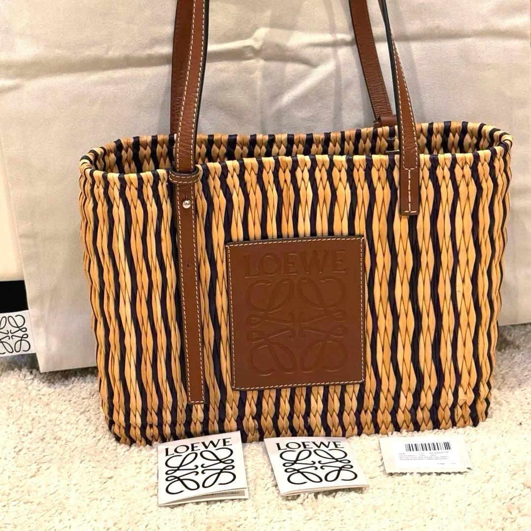 超美品　LOEWEロエベ スクエア バスケットバッグ　ラフィア　ストライプ