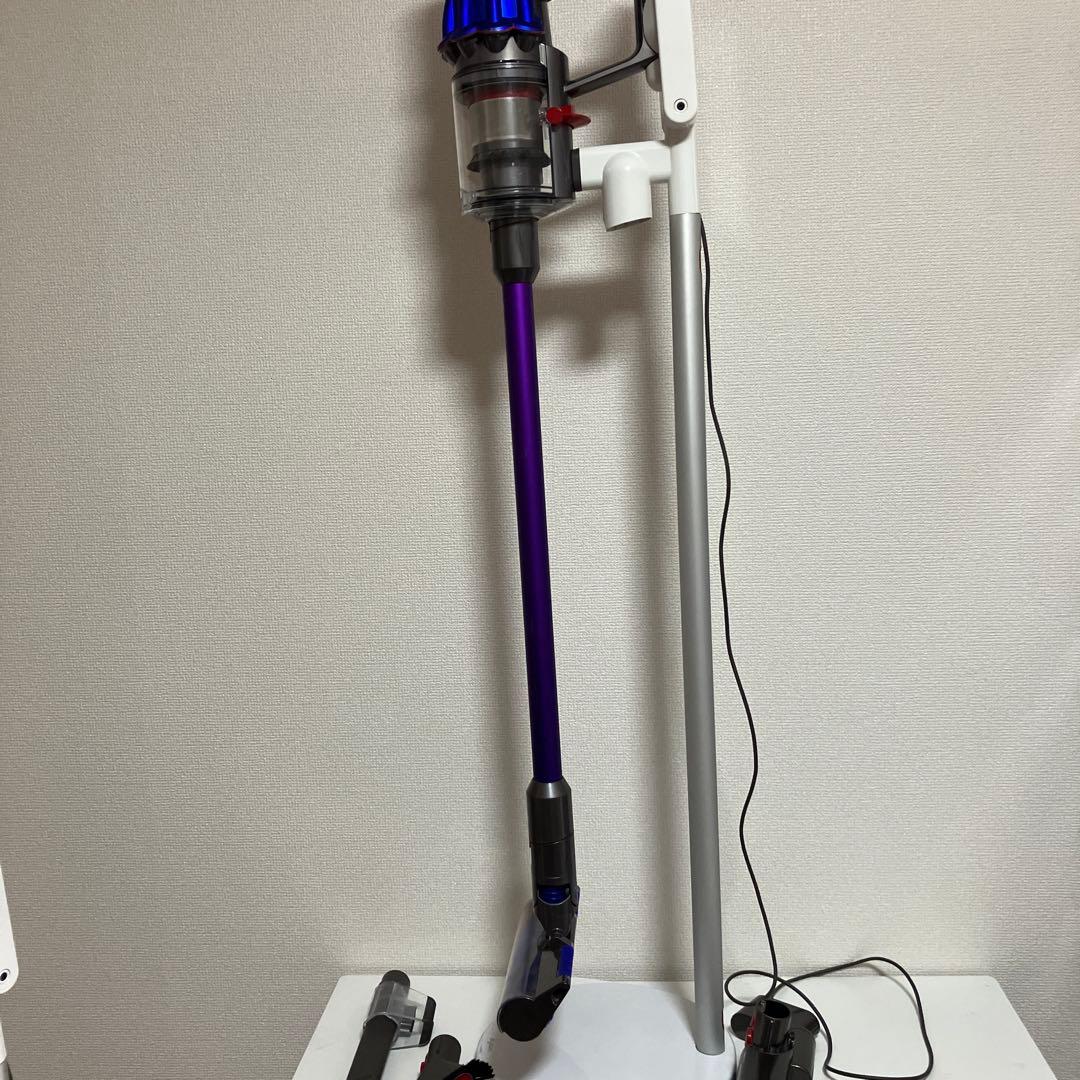 ⭐掃除機　ダイソン　SV20　一式セット　本体　ヘッド　パイプ　スタンド　付属品