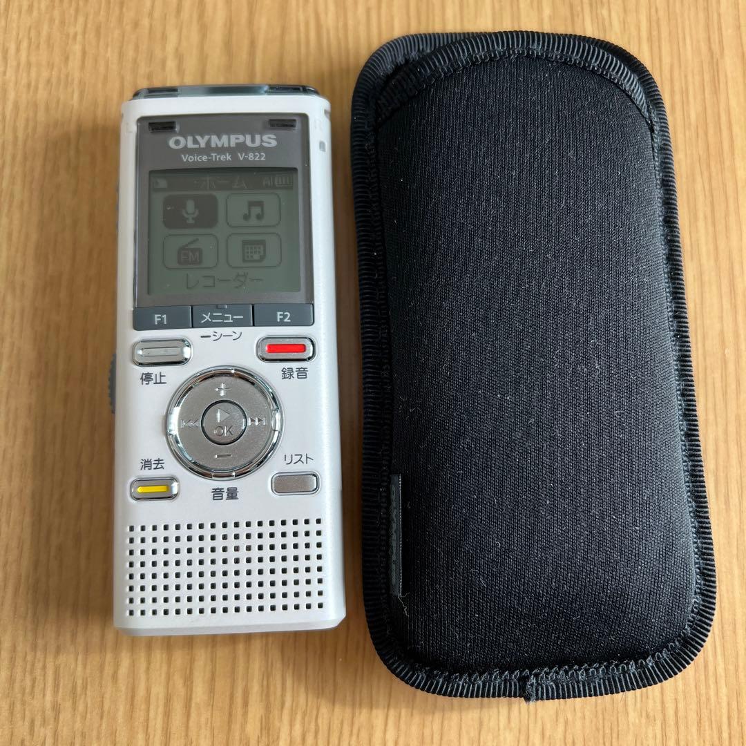 OLYMPUS ボイスレコーダー V-822 （microSD、電池付き）