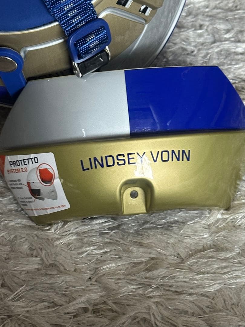 最終値下げ)ブリコ　ヘルメット　ボルケーノレッドブル　スキー