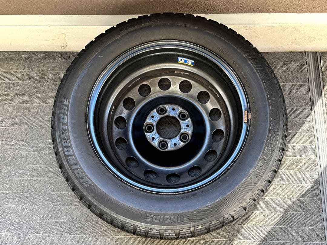 R60 ミニ クロスオーバー 16インチ 純正スチールホイール + スタッドレス