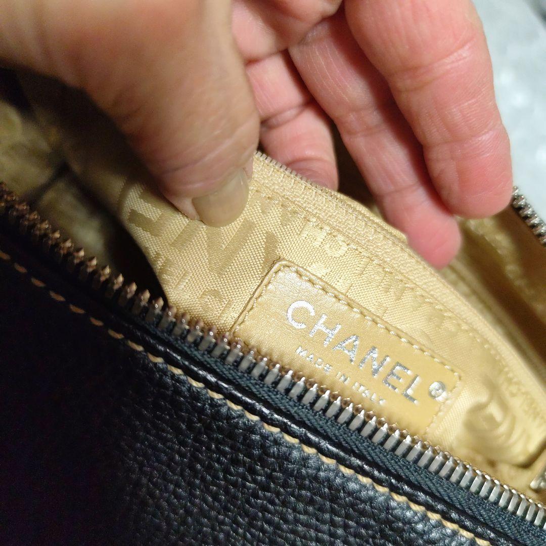 CHANEL ブラックレザー ミニボストン