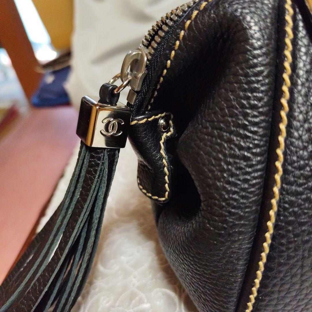 CHANEL ブラックレザー ミニボストン