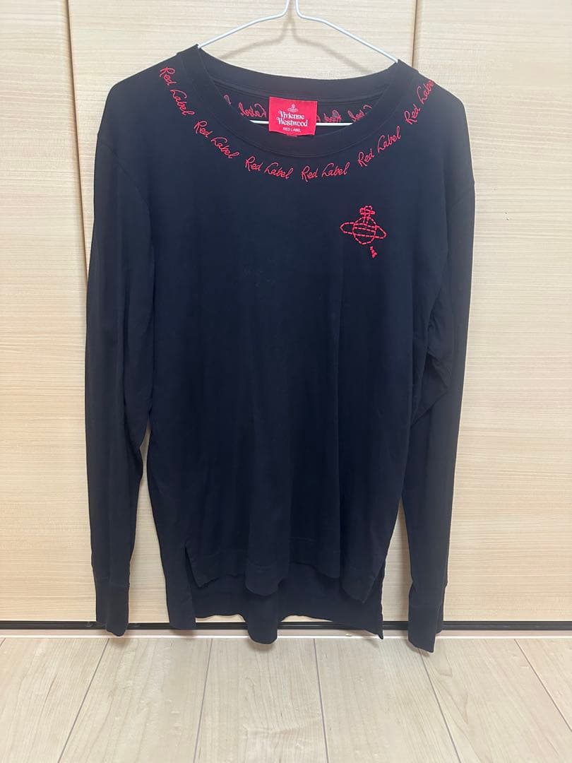 ヴィヴィアンウエストウッド 長袖黒シャツ