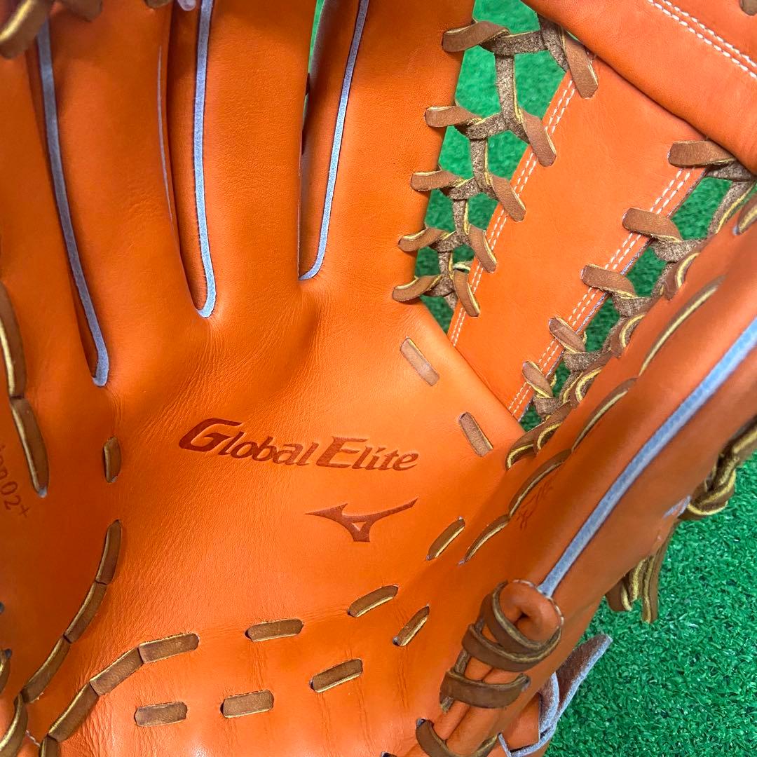 【未使用品】　グローバルエリート　硬式野球　外野手用　グローブ　左利き