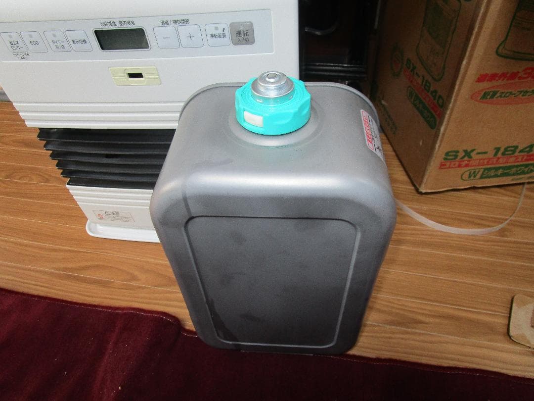 (美品）ダイニチ石油ファンヒーター FW-371650SR ホワイト