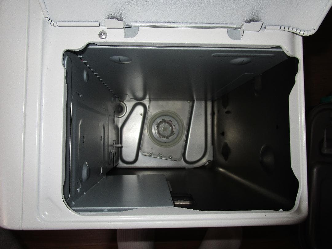 (美品）ダイニチ石油ファンヒーター FW-371650SR ホワイト