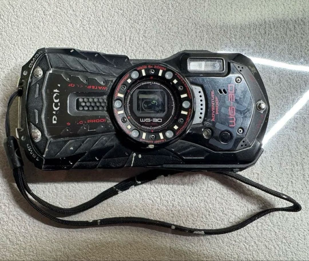 RICOH WG-30 防水コンパクトデジタルカメラ バッテリー付SDカードなし