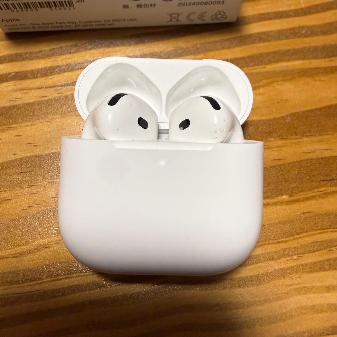 ゆ*様 【保証2026年8月12日迄】Airpods 4 ANC ノイズキャンセ