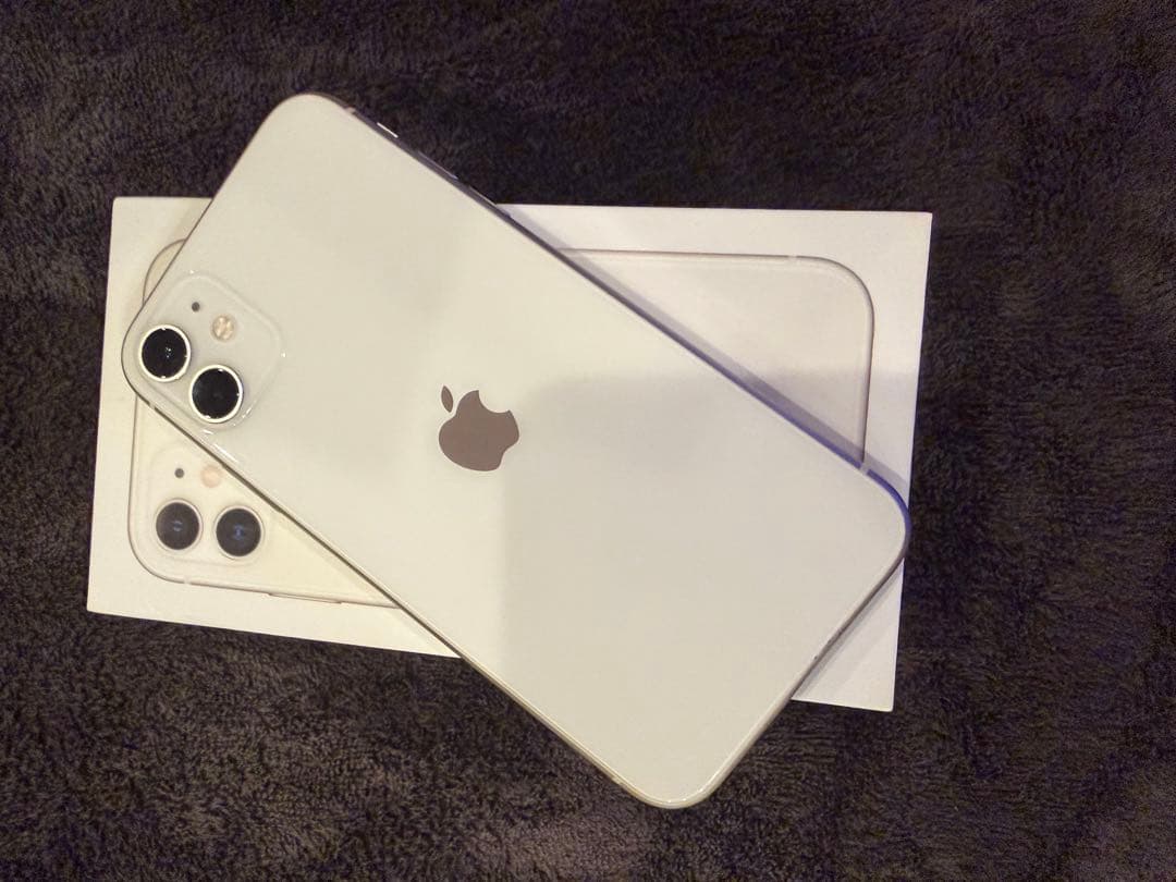 iPhone11 256GB AM5セット