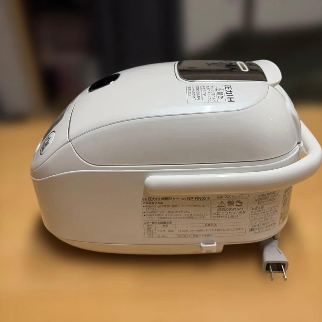 ZOJIRUSHI 象印 NP-RN05 炊飯器 3合炊き 2023年製