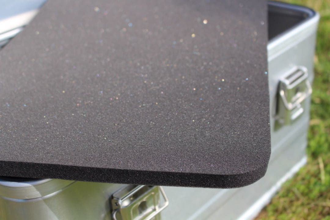 スタッキング アルミコンテナボックス ４９Ｌ ガレージ収納箱 コンテナボックス