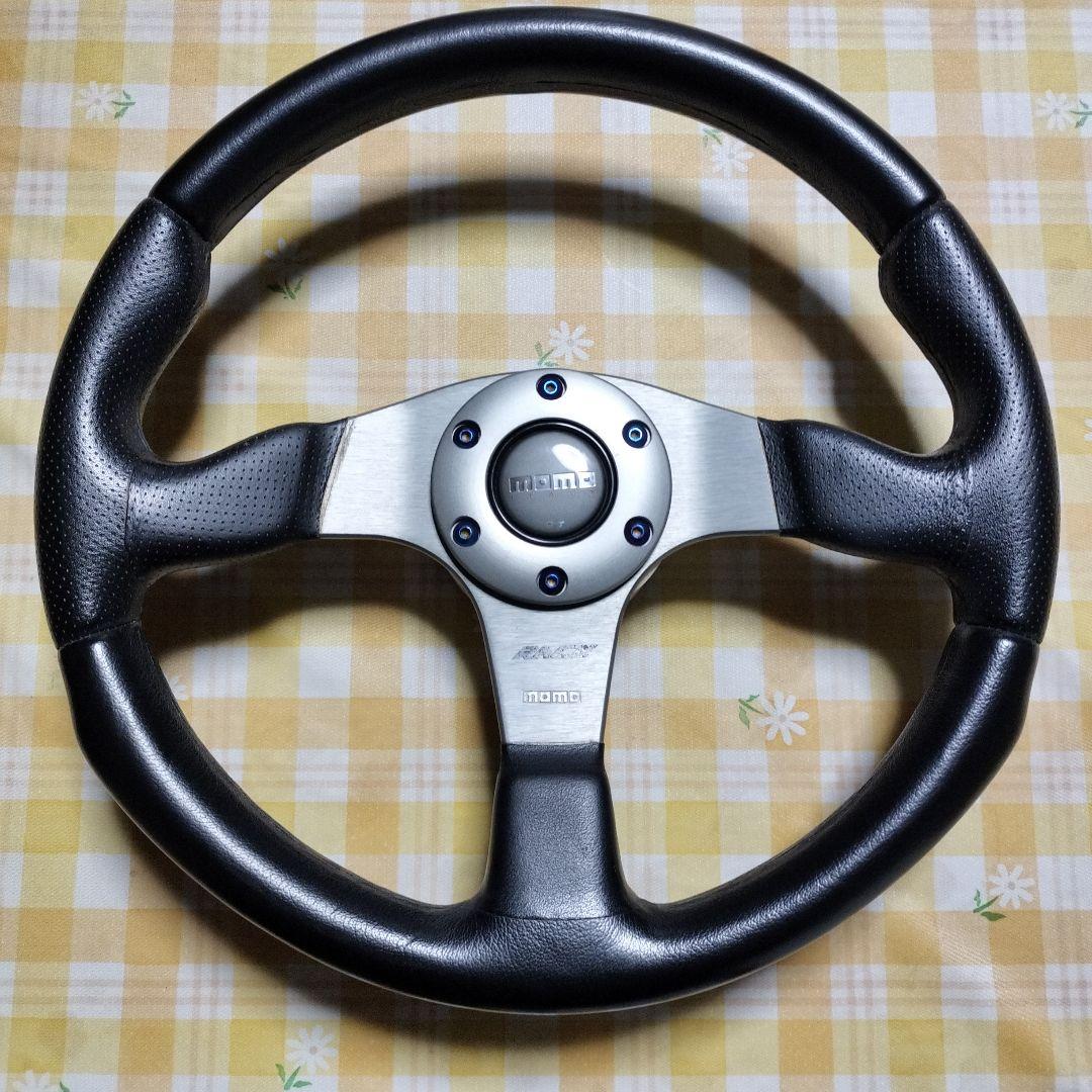 MOMO D35 ステアリング 本体35パイ