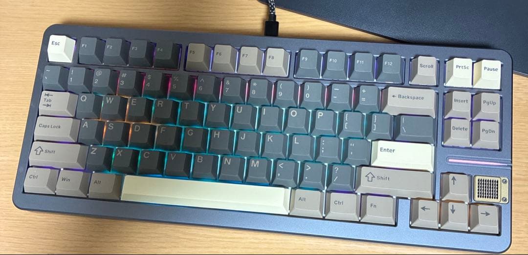 美品　カスタム済みWooting80he