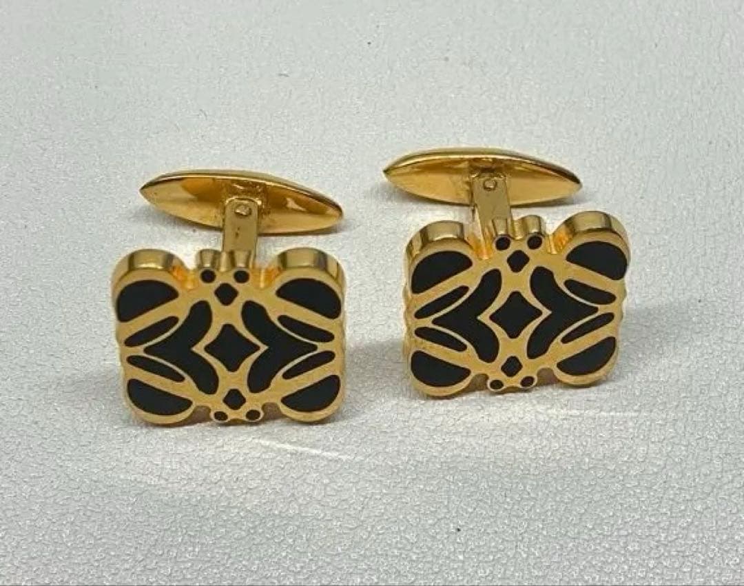 希少 LOEWE　ロエベ　カフス　ゴールド アナグラム　ロゴ