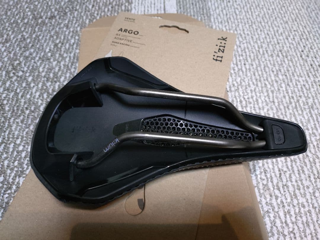 パーツ fi'zi:k ADAPTIVE VENT ARGO R3 140mm