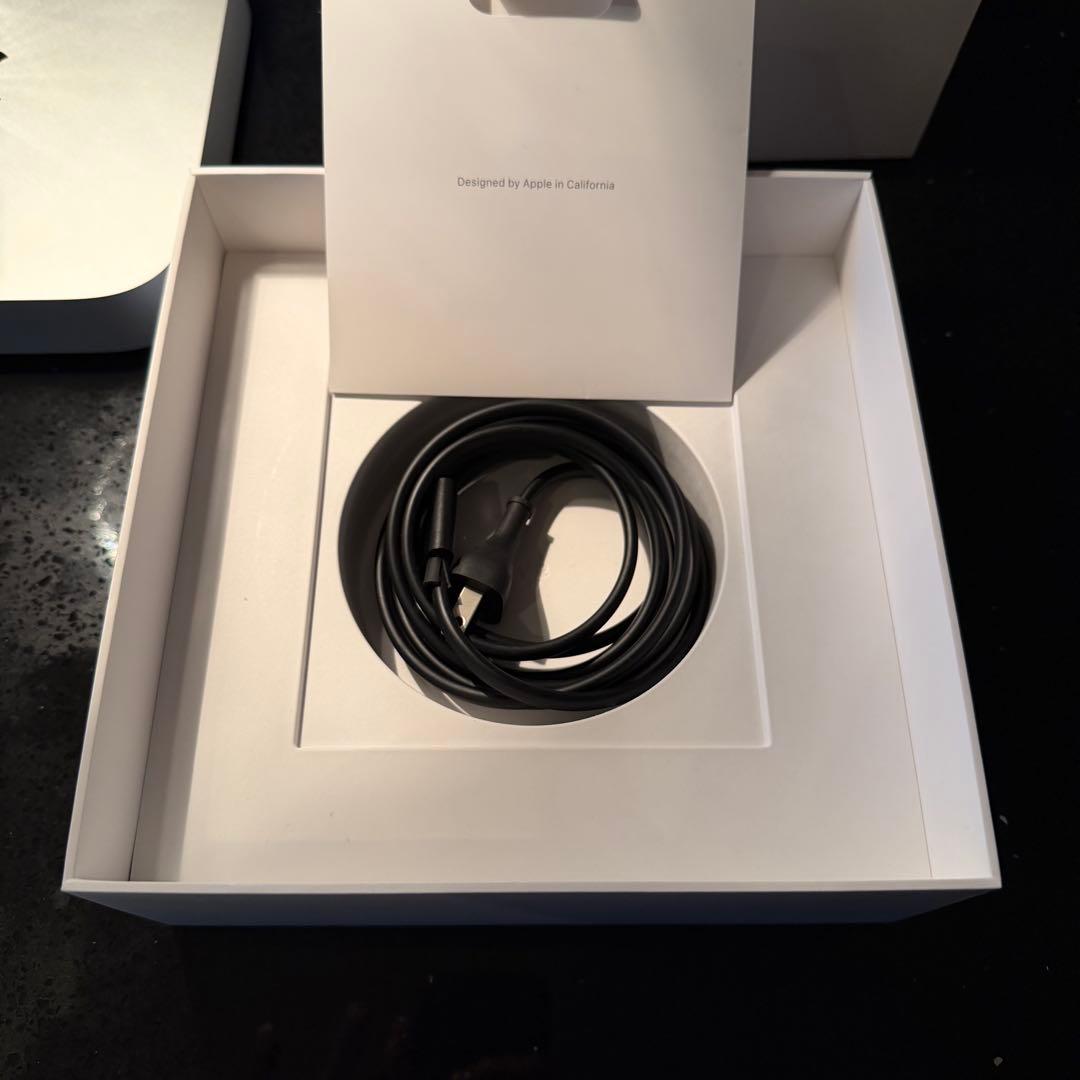 Macmini M2 16GB, 512GB+キーボード+トラックパッド　中古