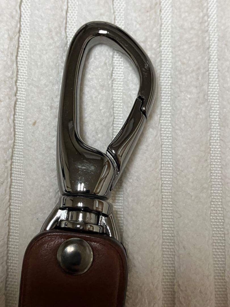 BVLGARIブルガリマンキーホルダーキーリング　GUCCI バーバリーなど