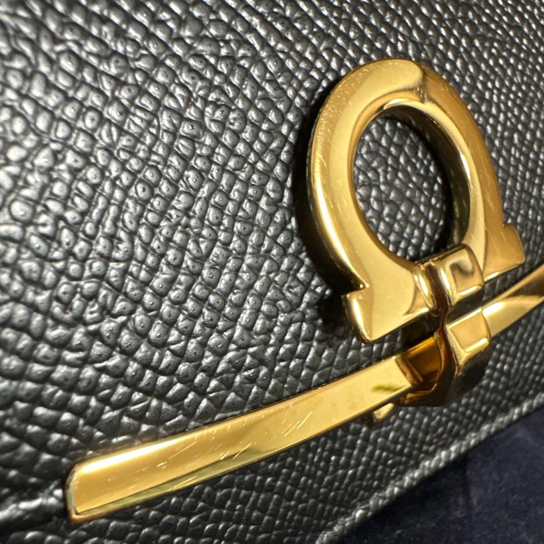 フェラガモ 名刺入れ キーリング