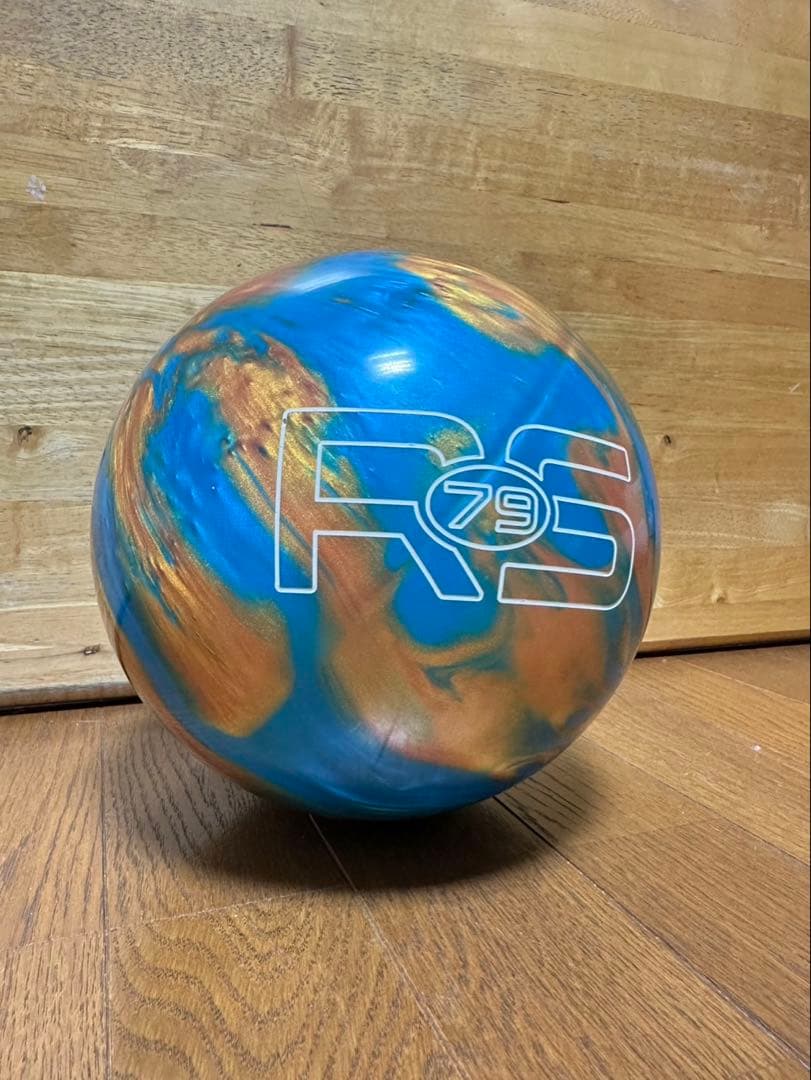【新品】ラディカル RS-79 15ポンド？　ボウリングボール