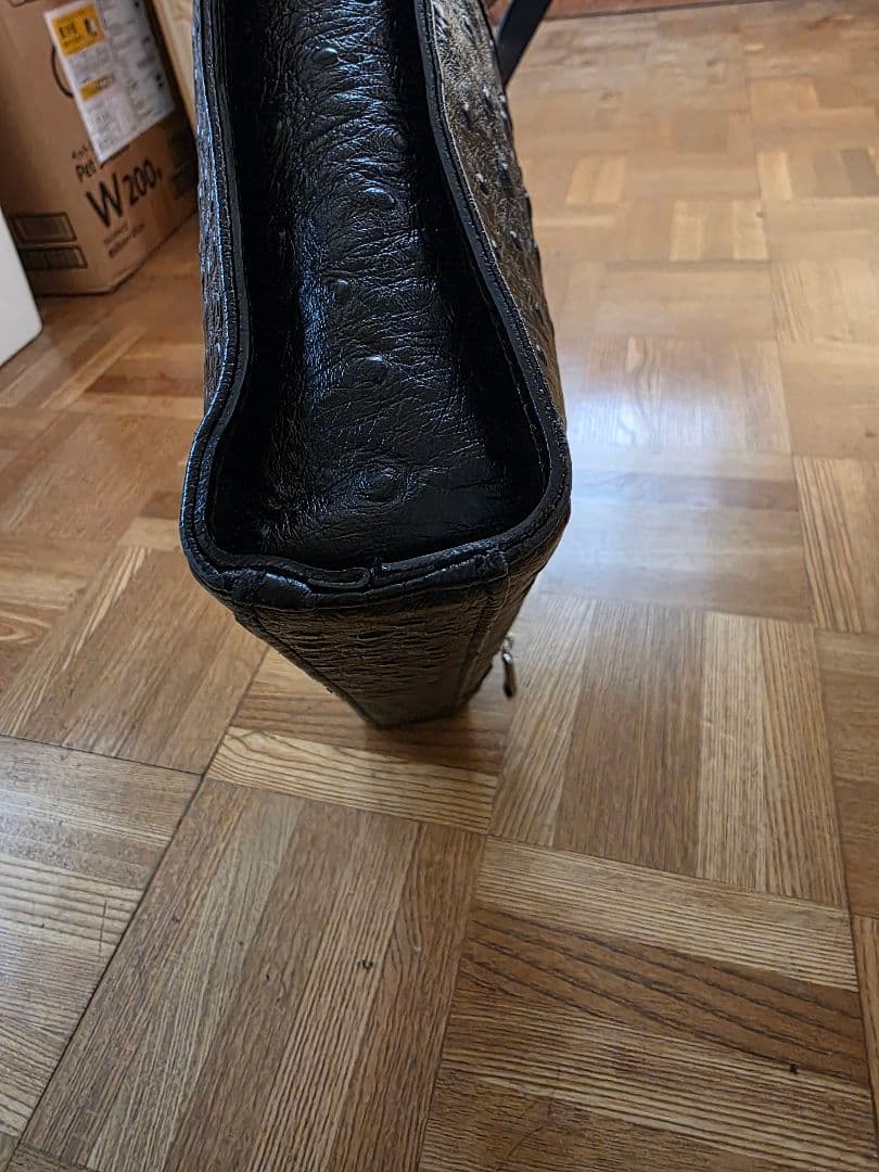 サマンサキングズ　オーストリッチ型押　ミニバッグ