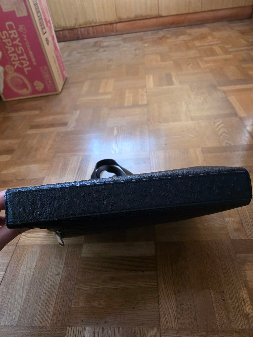 サマンサキングズ　オーストリッチ型押　ミニバッグ