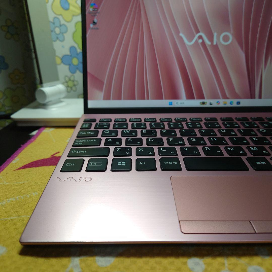 ピンク！小型軽量モデル！VAIO proPJ11！ノートパソコン！i5