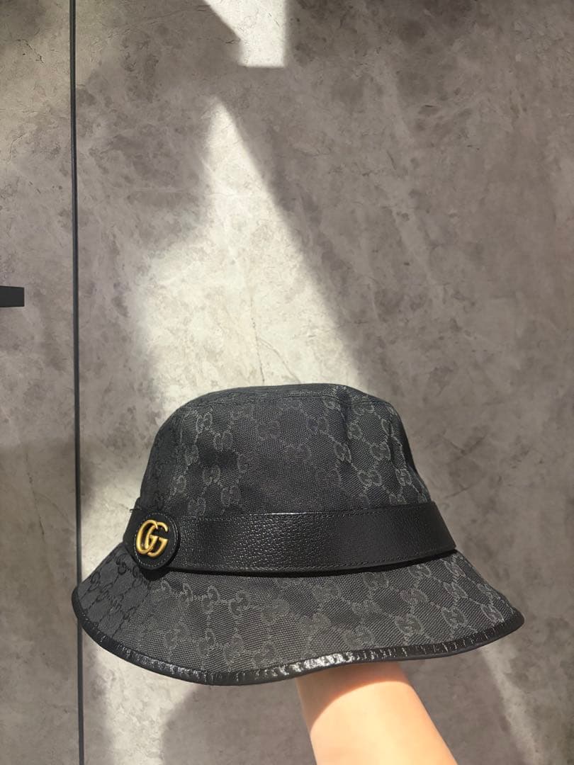 GUCCI グッチ バケットハット バケハ GG柄 ブラックゴールドロゴ 正規品
