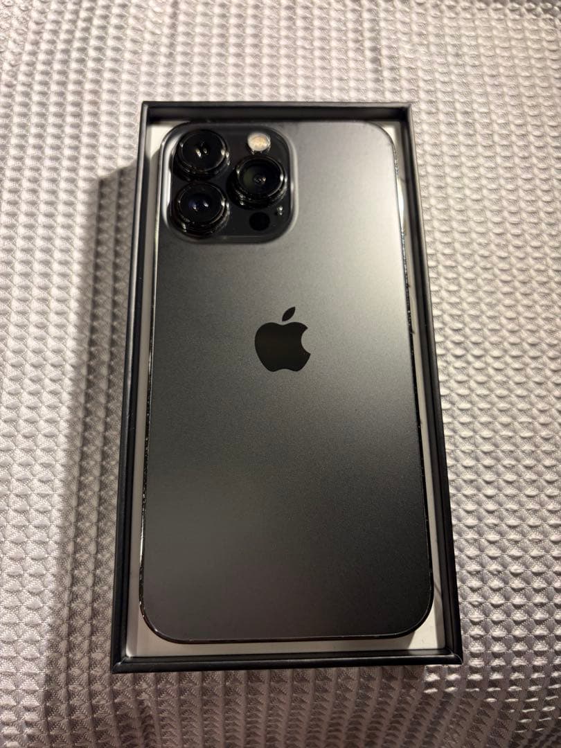 Apple iPhone 13 Pro グラファイト 256g バッテリー77%