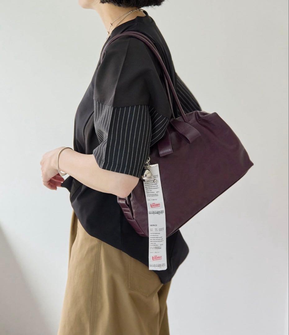 チャーム付きear PAPILLONNERロングハンドルボストンバッグ