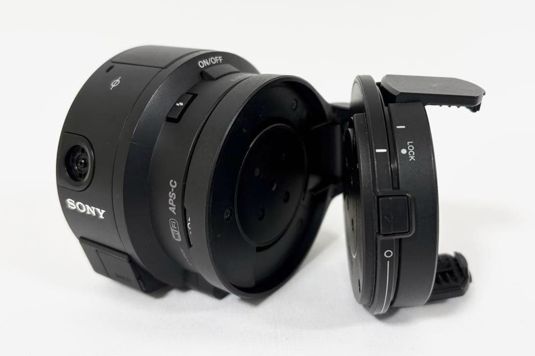 ソニー SONY ILCE-QX1 + 16-50mm レンズスタイルカメラ