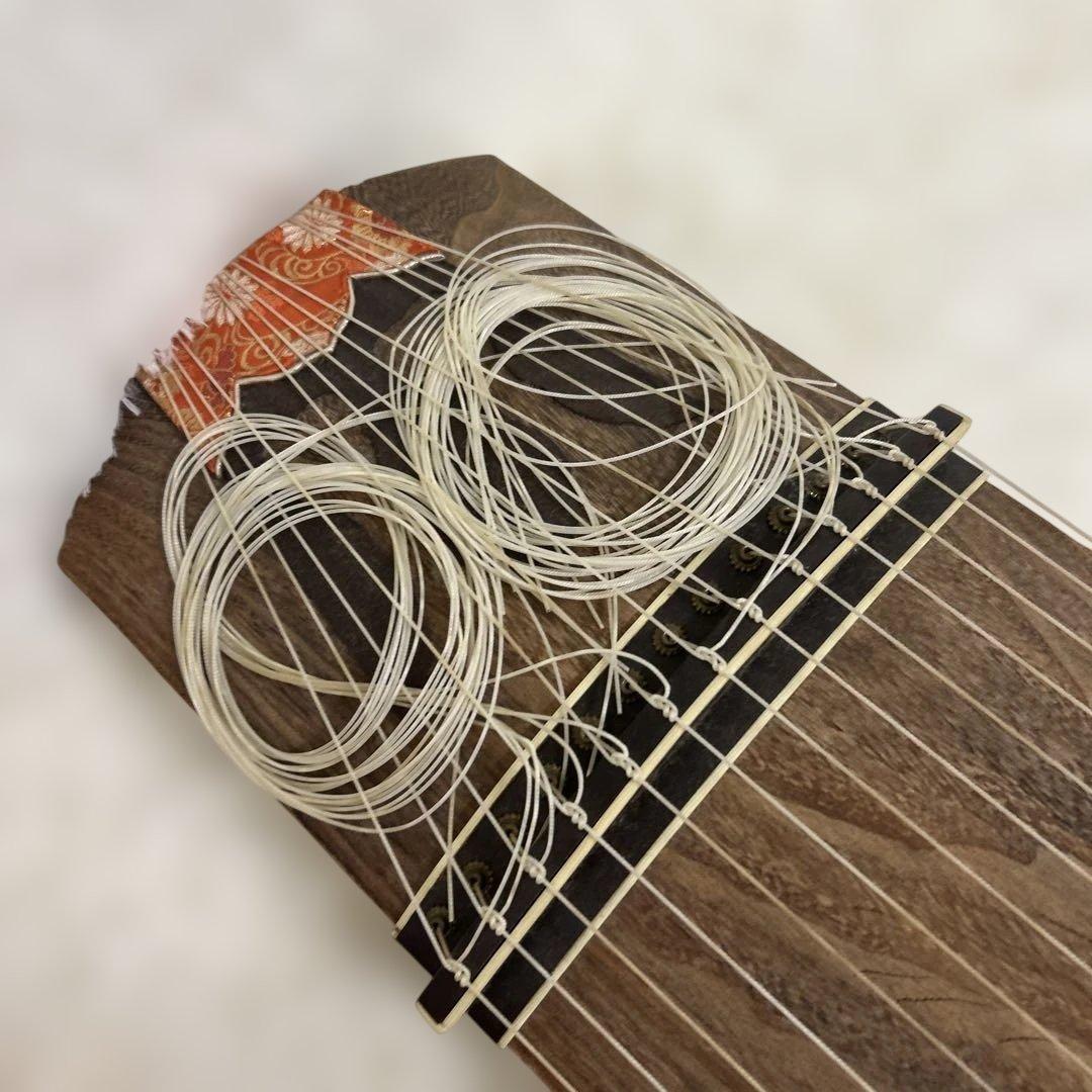 【美品】琴　和楽器　13弦　半上角　波甲　すだれ掘り