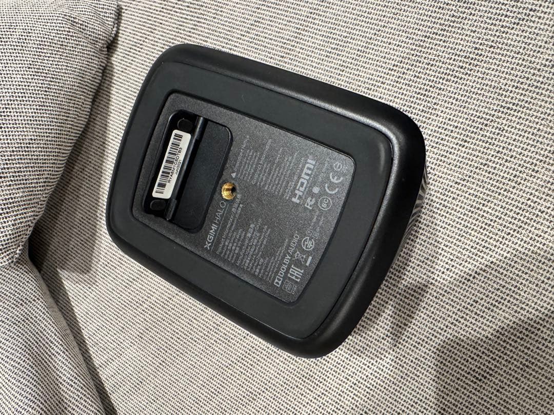 スモーカーXGIMI Halo プロジェクター